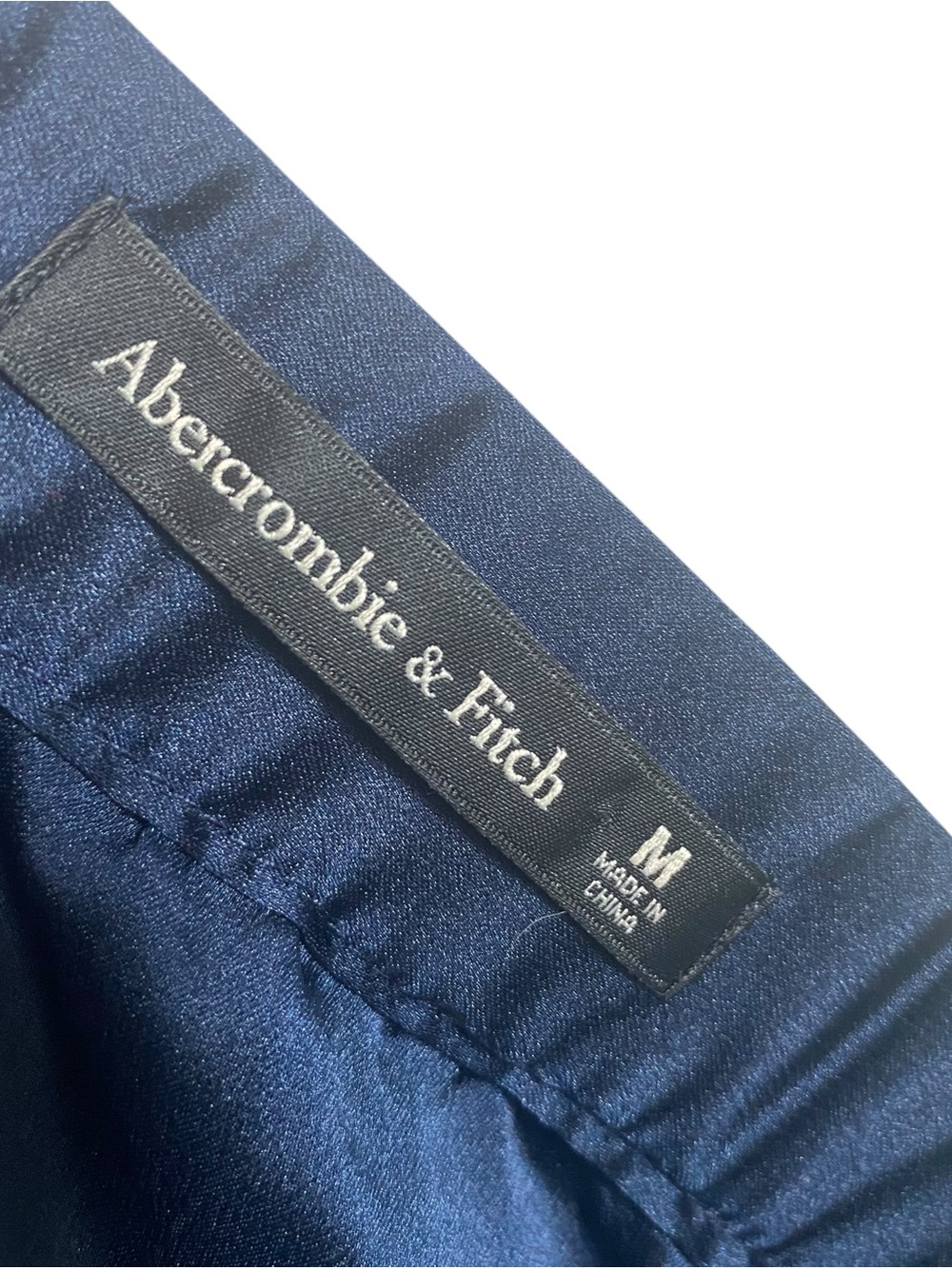 Abercrombie and Fitch Navy Blue Satin Pleated Midi Skirt Size Medium - Picture 7 of 8